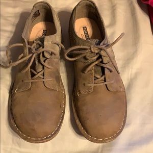 Clarks shoes